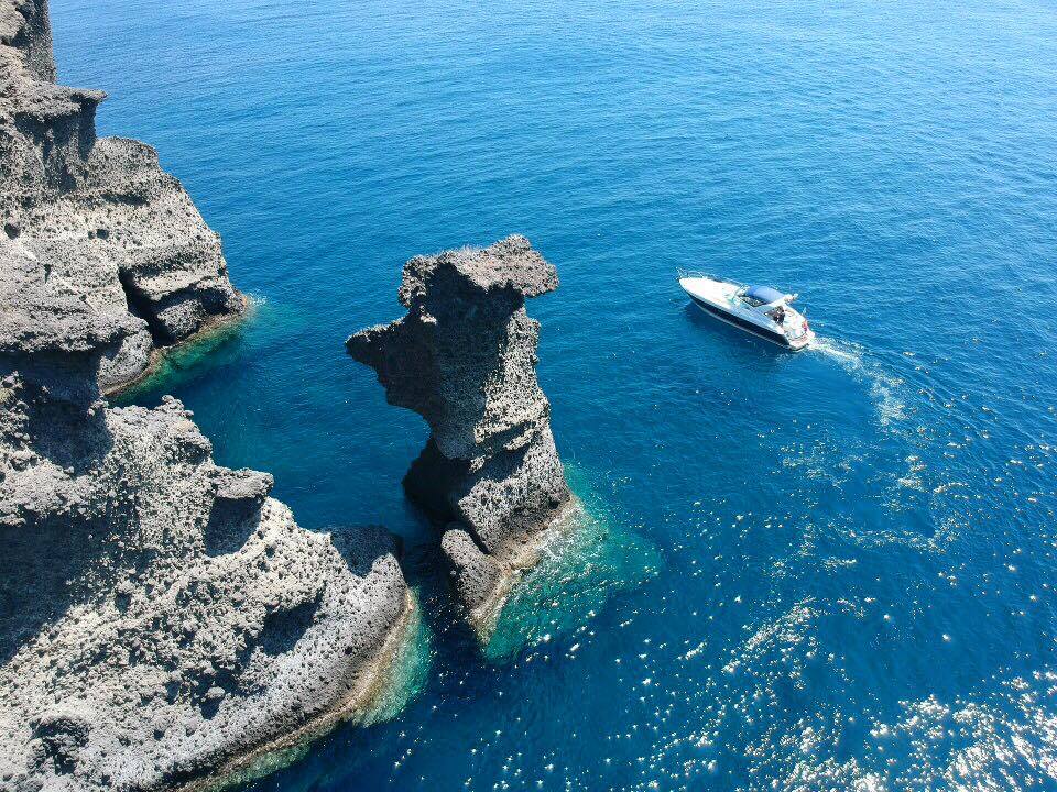 Santorini Private Cruise, Fairline Targa 430