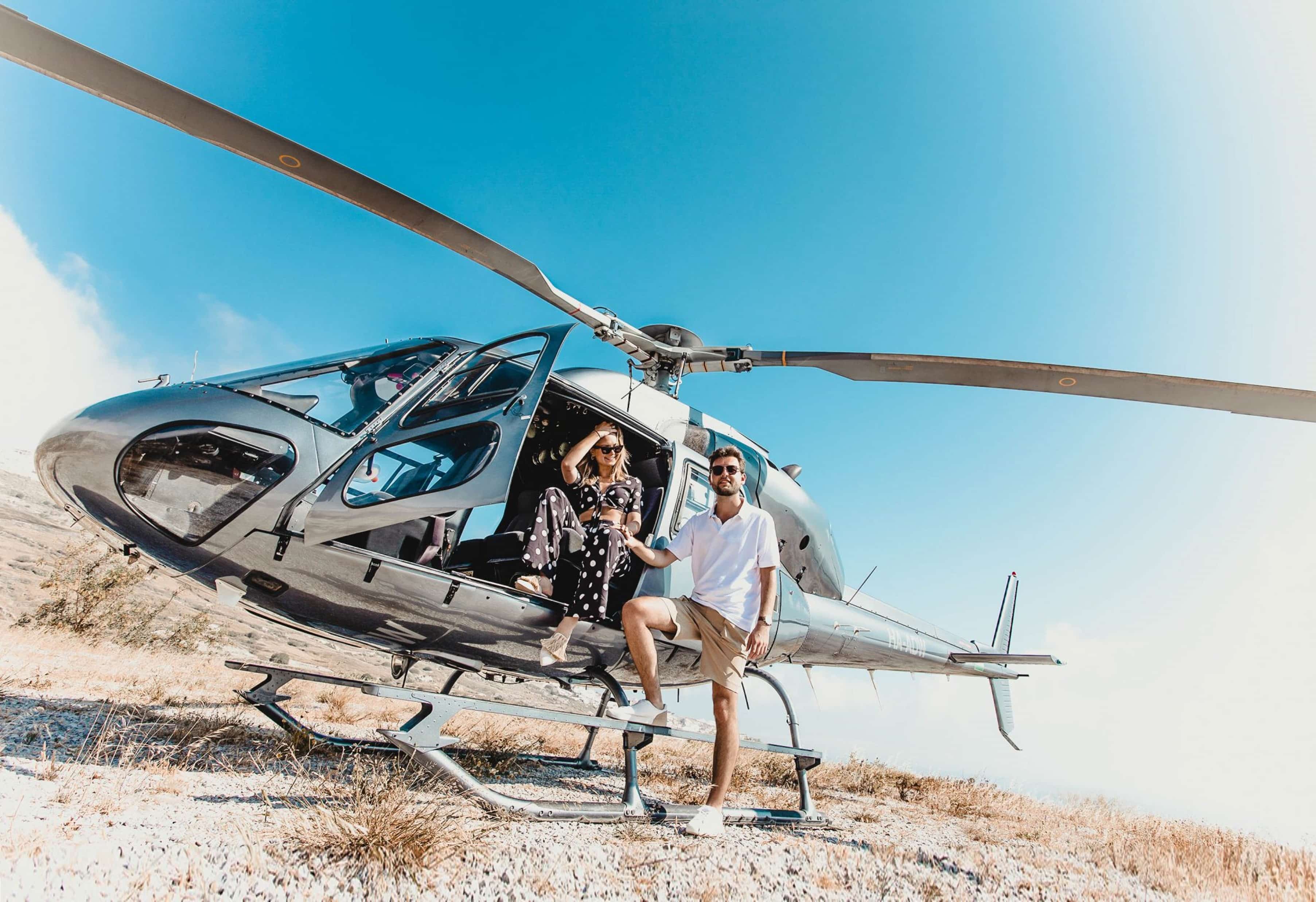 Santorini Helicopter Tours by ChooseYafy - Book a helicopter tour in Santorini